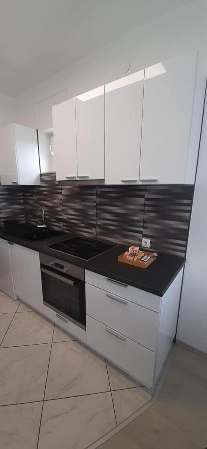 Lukrecija Apartment Selce